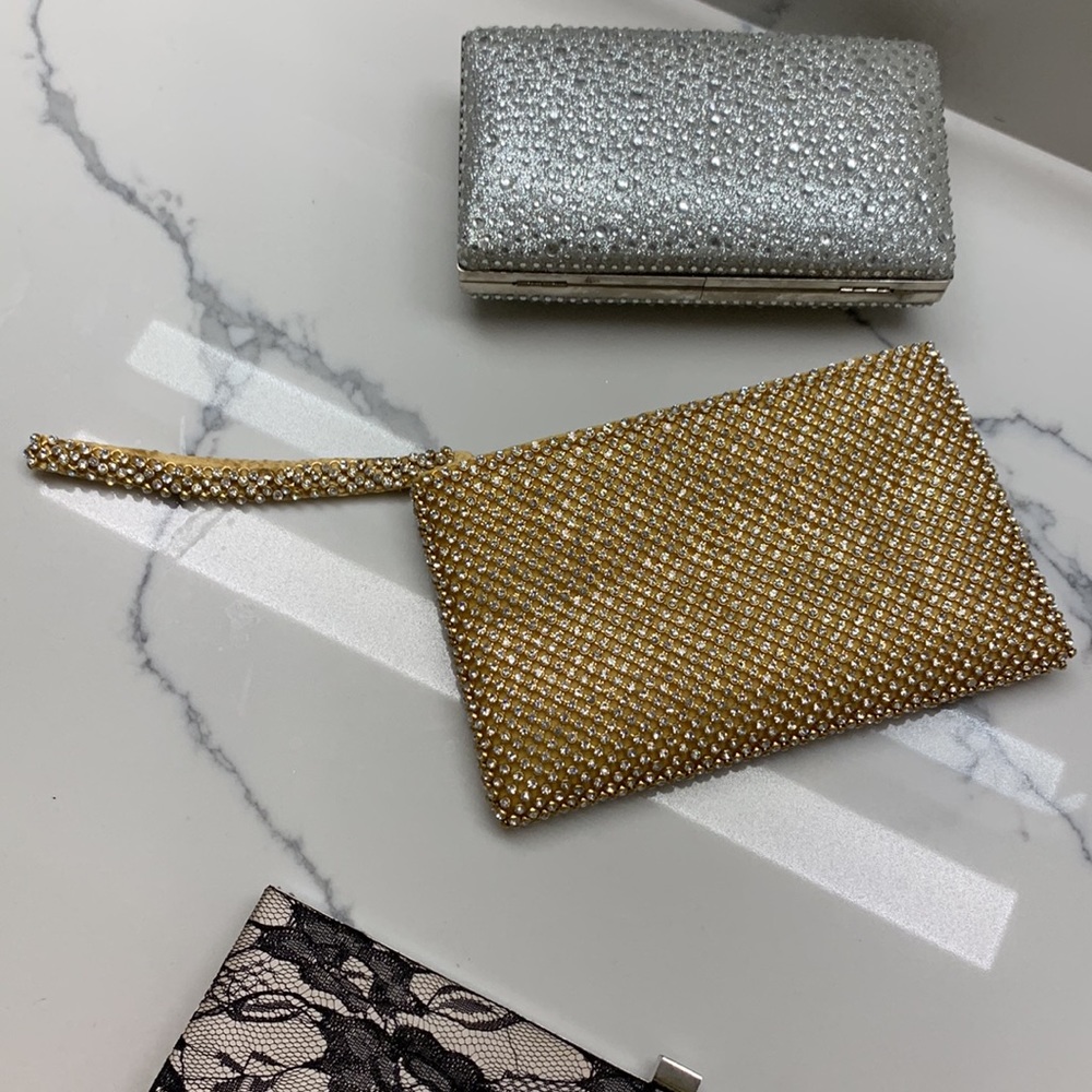 Three Clutches - image 7
